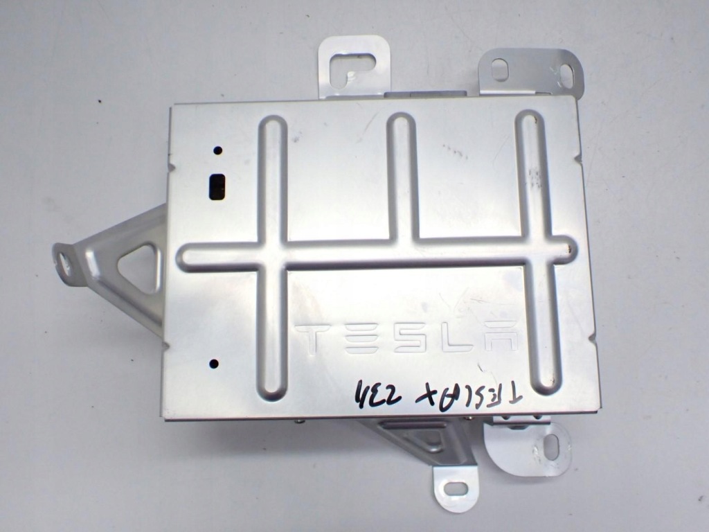 Купить Усилитель радио аудио тюнер 1490471-00-c tesla model x 23r