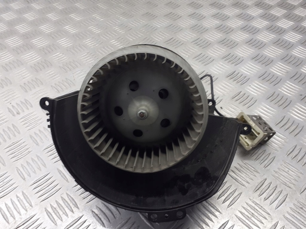 фото №1, Вентилятор обдув opel astra h 195003