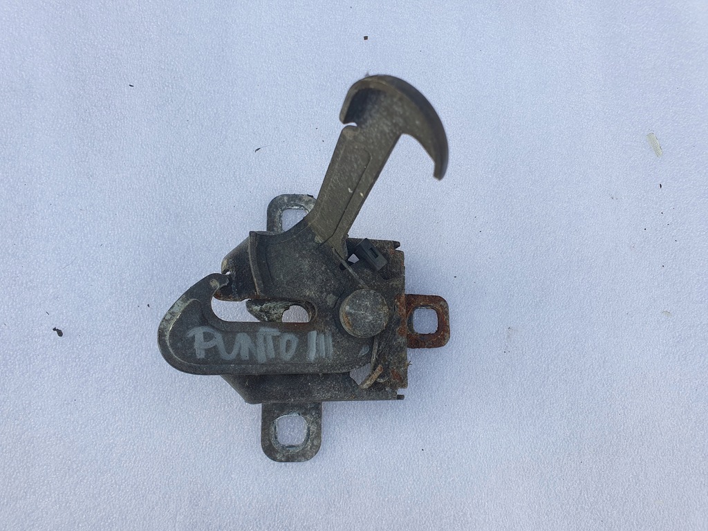 фото №11, Крышка баллончик предохранителей fiat grande punto 1.2 1.4 05-08r исправна