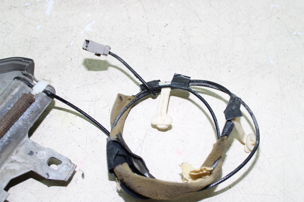 фото №4, Антенна телефона gps volvo v70 ii 8622260