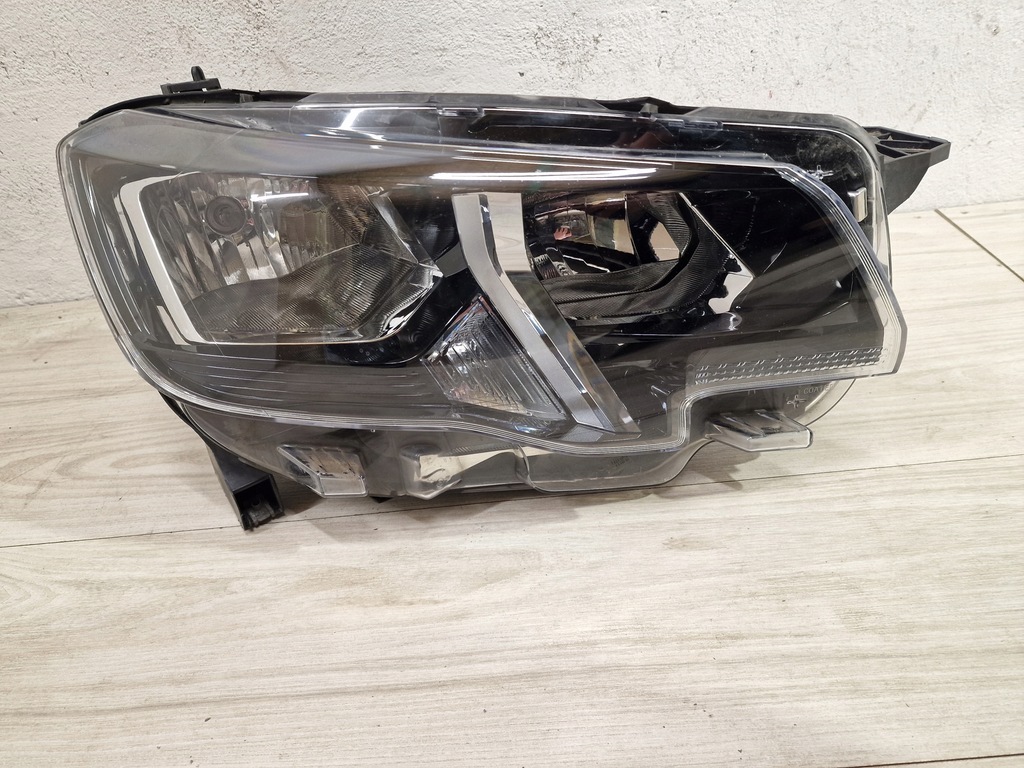 фото №1, Peugeot partner 4 iv rifter правая лампа перед