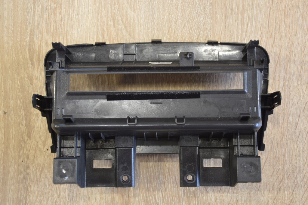 фото №2, Рамка корпус дисплея chevrolet cruze