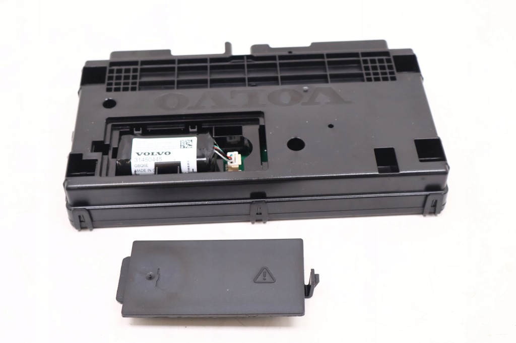 Volvo xc40 модуль vcm 32279765 Оригинал