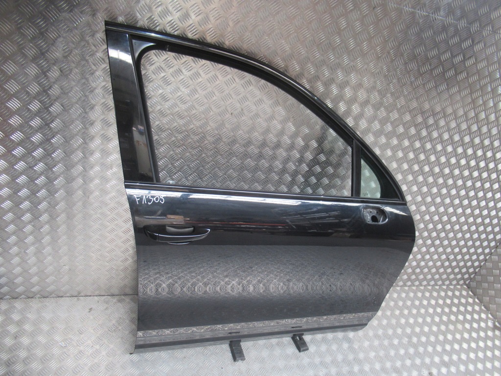 фото №1, Дверь перед передние правое porsche cayenne 7p5 f1305