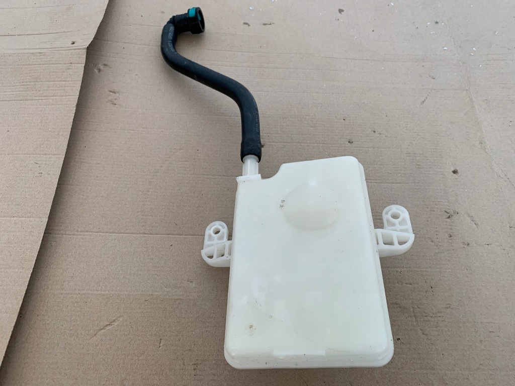 фото №8, Ford mustang mach-e 21r бак бачок жидкость тормозной оригинал