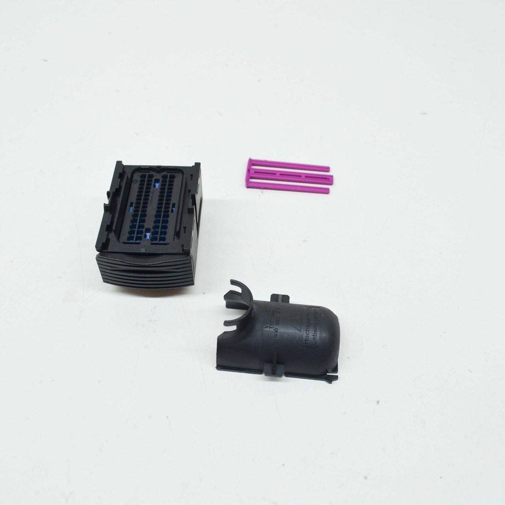 фото №5, New audi a1 sportback gb плоский contact housing 5q0906379