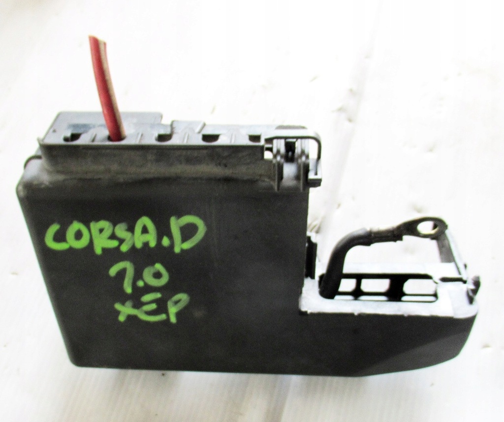 фото №1, Corsa d 1.0 12v клеми клема