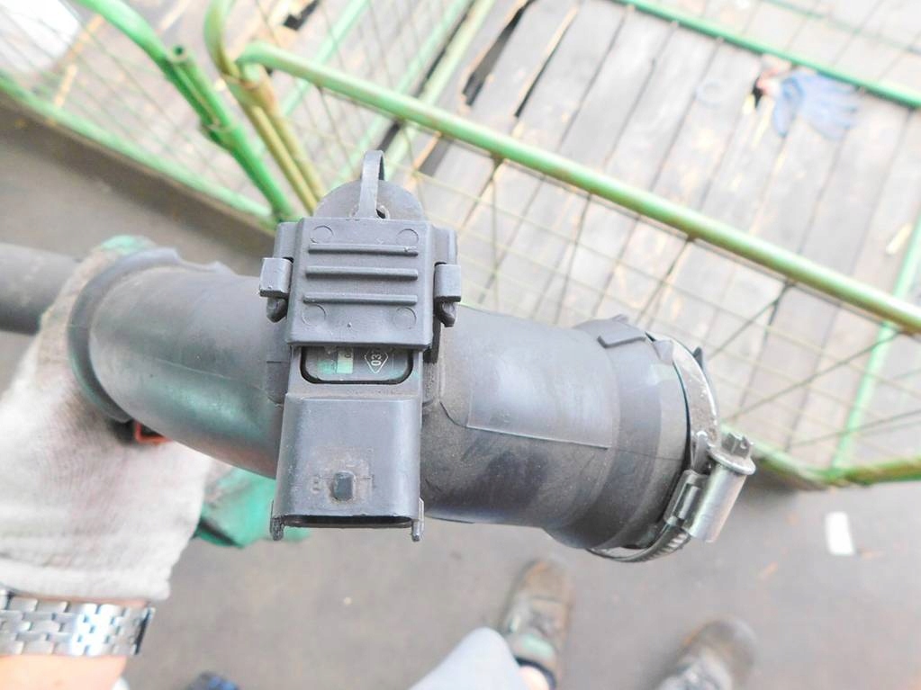 фото №6, Renault laguna ii 2.0t 2006r труба шланг турбіни