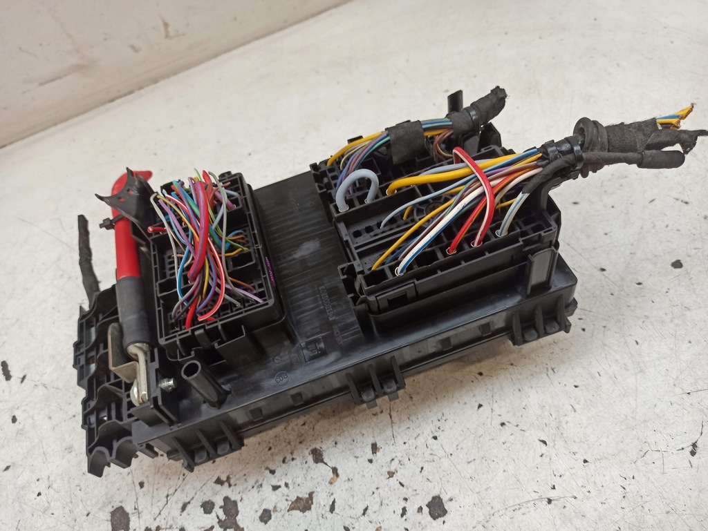 фото №7, Opel astra j 1.7d коробка предохранителей c11000139