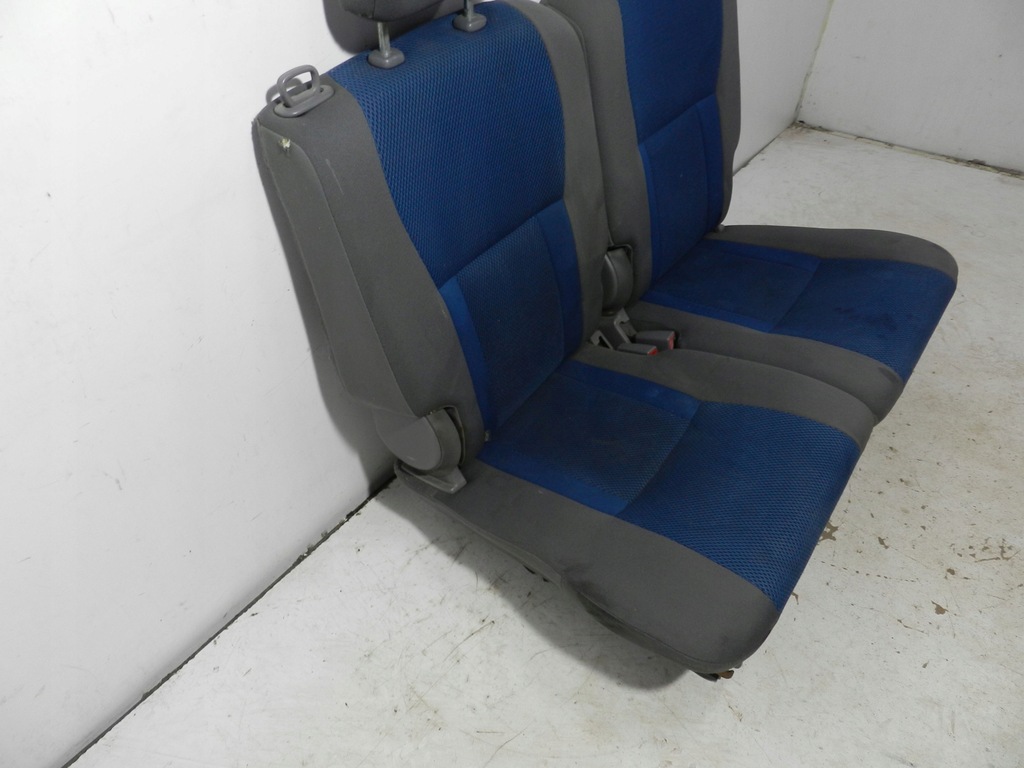 фото №6, Toyota rav4 rav-4 ii 00-05 сиденье сиденья заднее сиденье задняя перед версия 3d