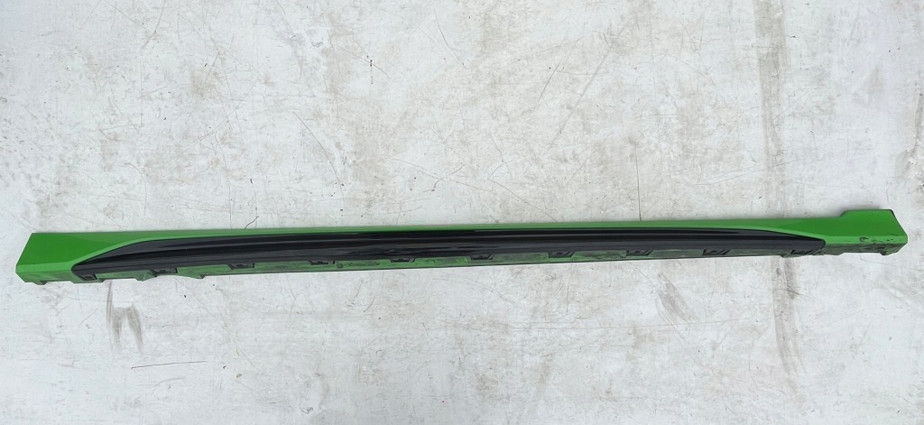 фото №1, Audi rs3 8y 8y0853856a молдинг поріг права