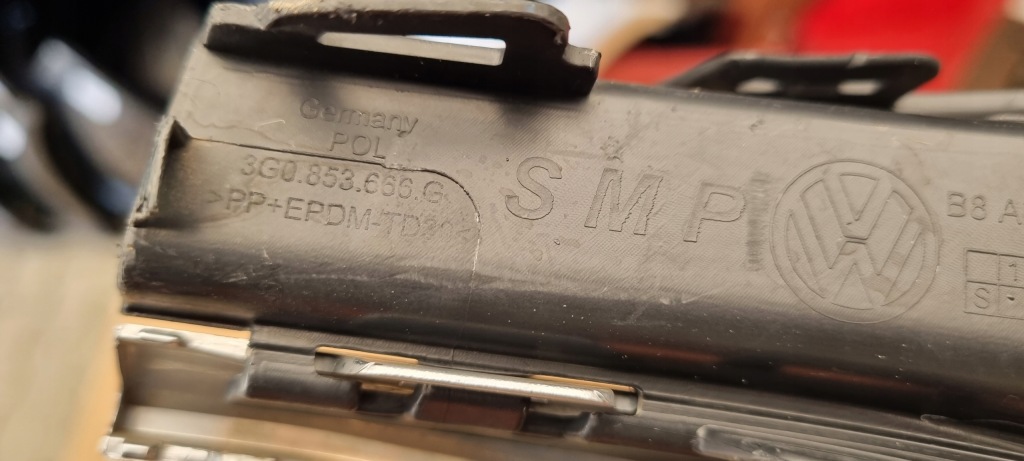 фото №9, Vw passat b8 alltrack lift решётка правая бампер перед оригинал