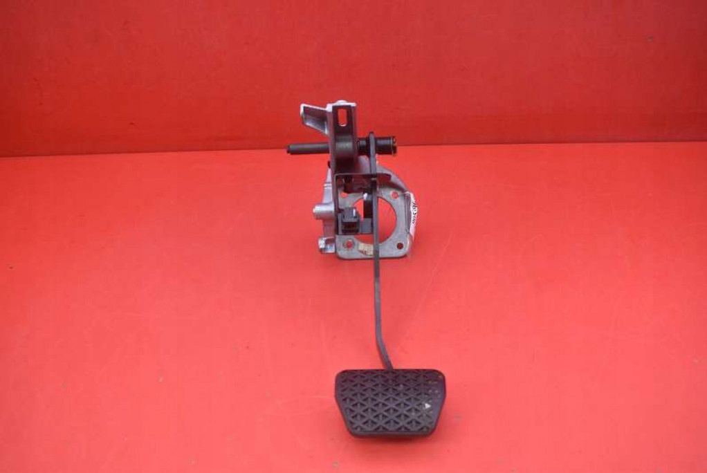 фото №1, Педаль педалі гальмо автоматична коробка передач 2229128 bmw x3 e83 03-06