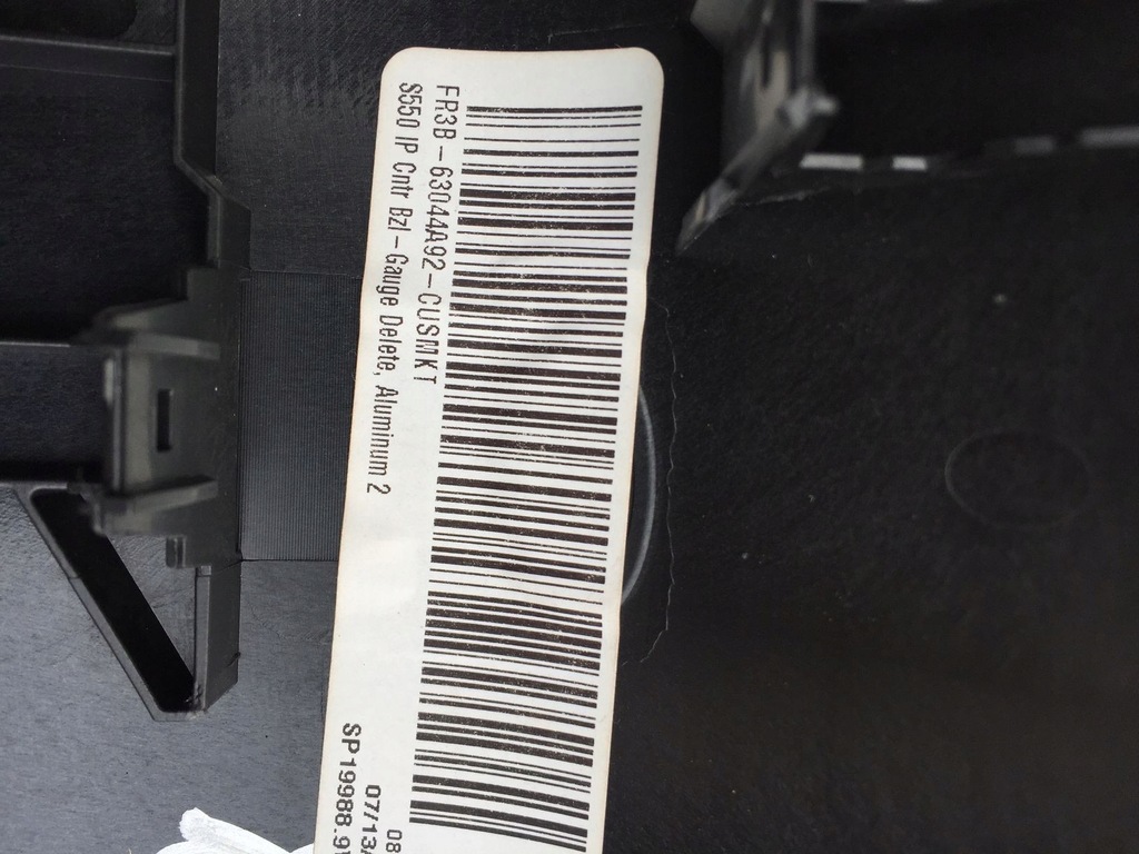 фото №11, Молдинг dekor панелі ford mustang vi