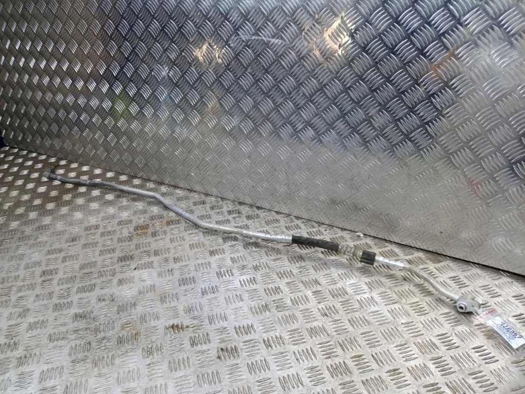 фото №1, Porsche panamera шланг кондиционера 971260709d