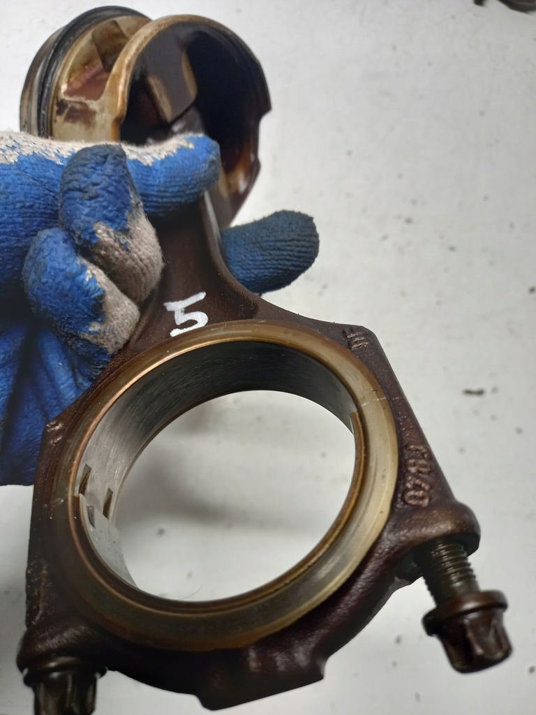 фото №4, Поршень поршні audi a8 d3 4.2 бензин