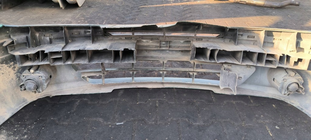 Бампер перед nv926 renault megane scenic 1 рестайлинг Цена