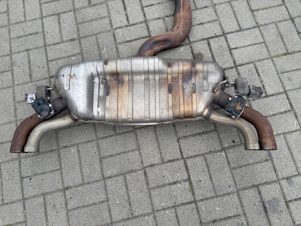 фото №9, Audi rs3 8v0 8v rs вихлоп гасник 8v0253611d