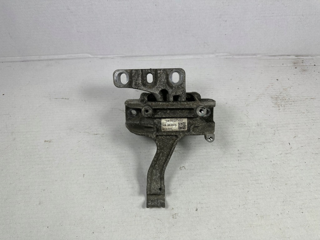 фото №1, Leon iii кронштейн подушка двигателя 2,0tdi 5q0199262bj