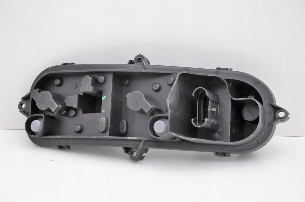 фото №3, Ford ka od 2008- правый вкладыш лампы задняя новый