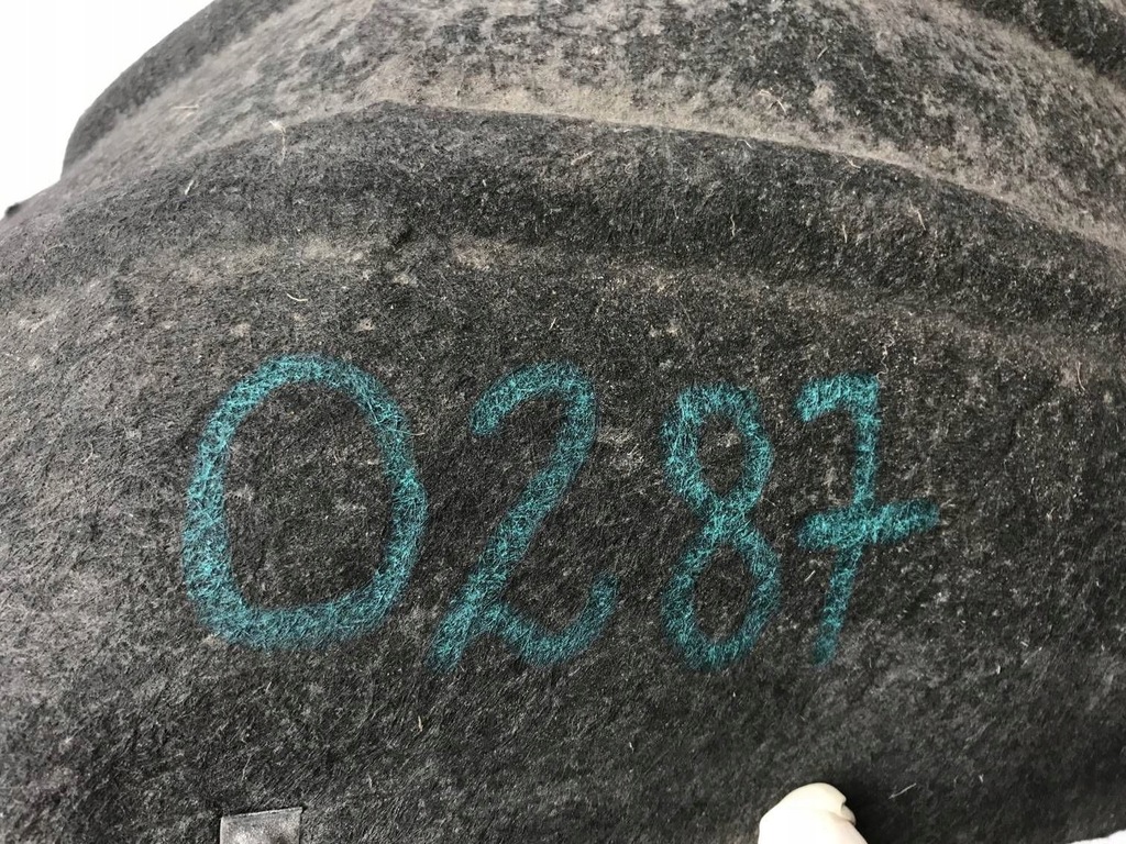 фото №12, Подкрылок porsche taycan правый перед 9j1.810.908.e