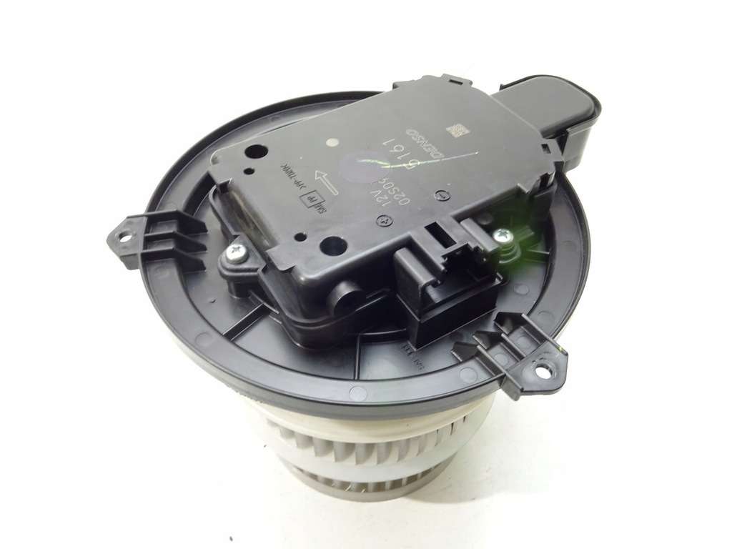 фото №2, Повітродувка обдув lexus rc