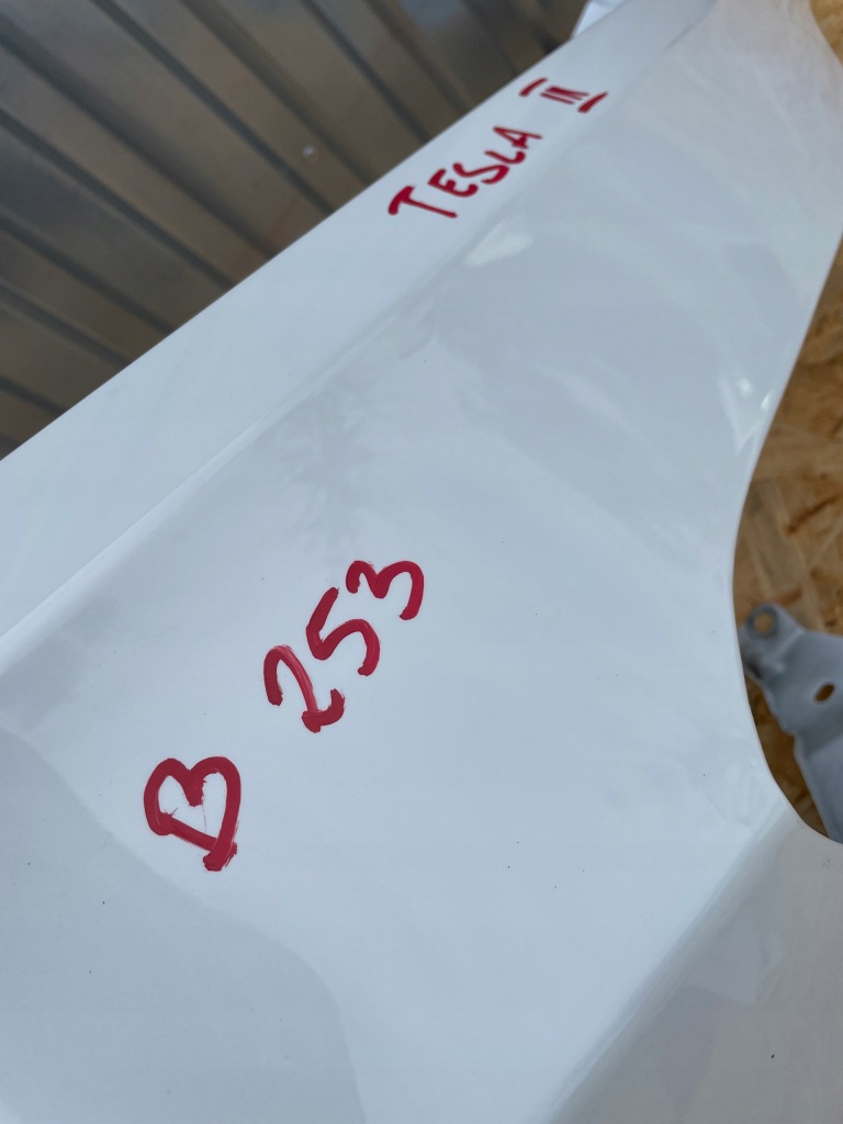 Купити Крило передній правий перед tesla model 3 3