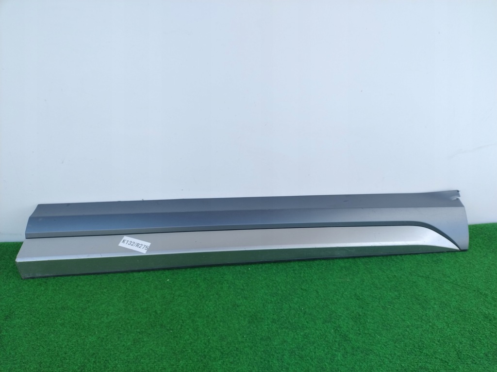 фото №1, Audi q3 8u lift нижняя молдинг дверь перед правая 8u0853960d k132/r275