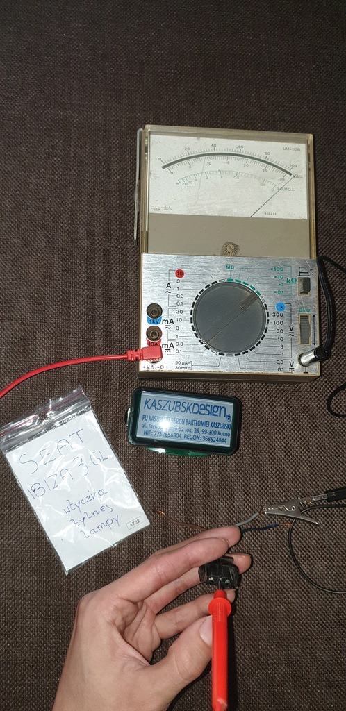 фото №12, Seat leon 2 ii штекер лампы лампа w крышка задняя задний правая 3 pin