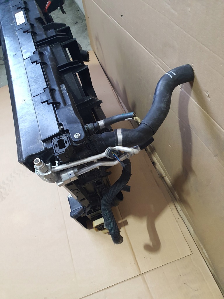 Радиатор вентилятор bmw 8 g15 14 Недорого