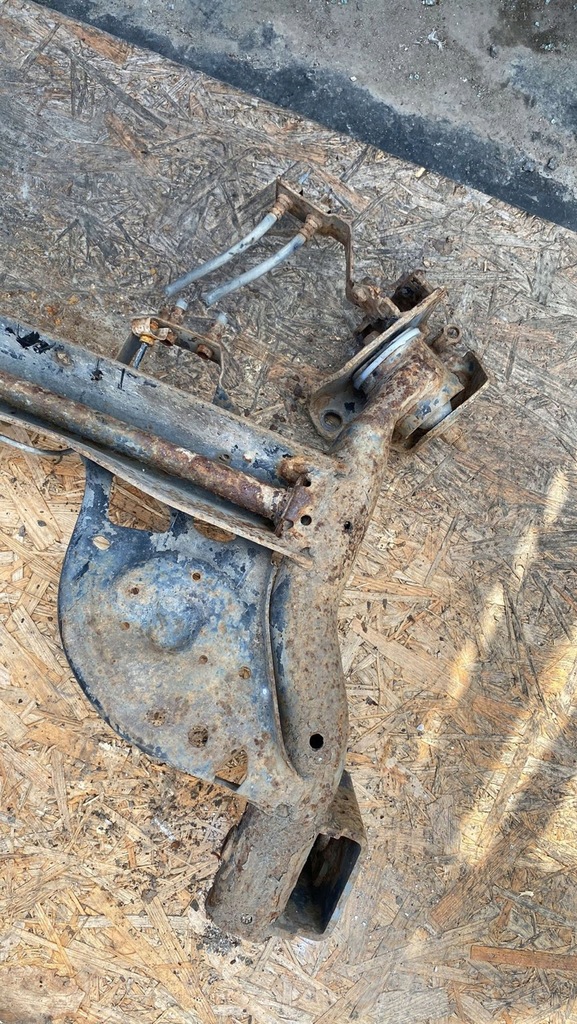 фото №8, Renault clio iii 2007 балка osi задний