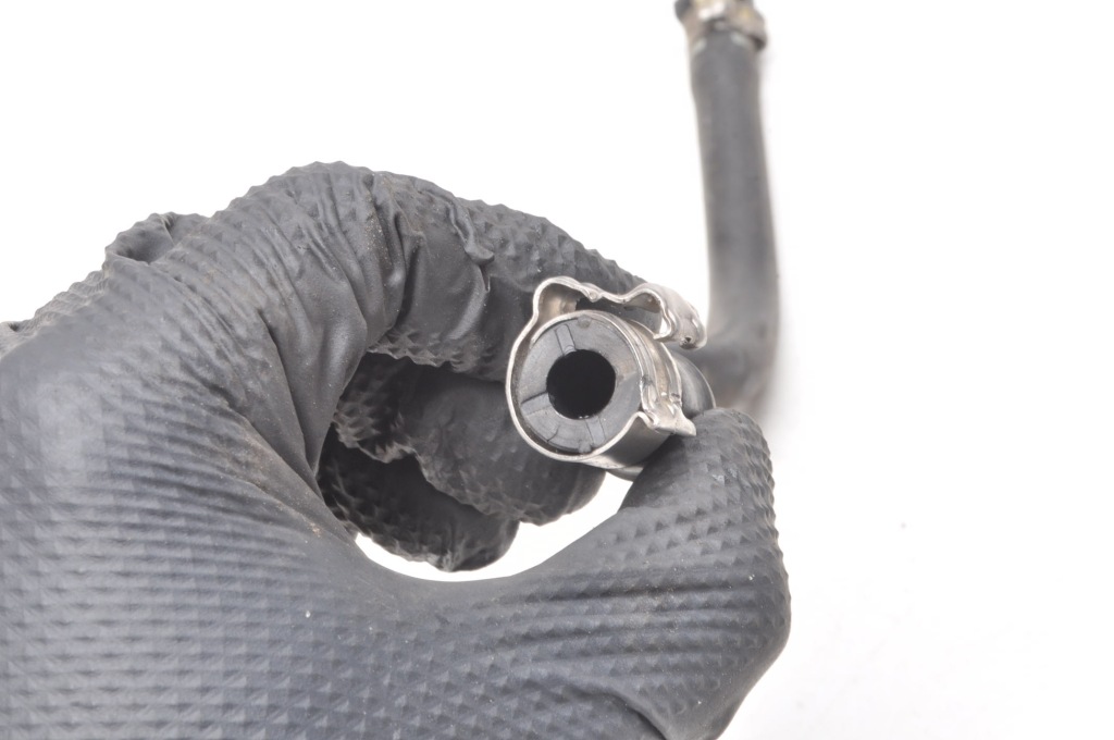 Alfa romeo 4c 1.75 tbi 241km труба шланг патрубок 50538587 Доставка