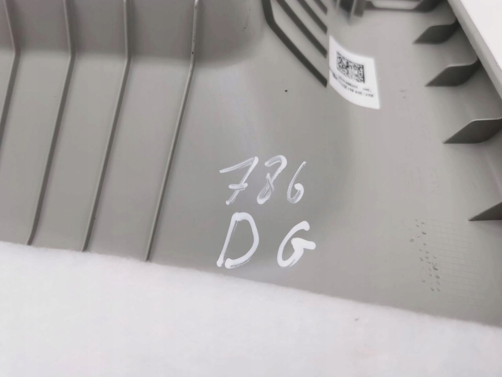 фото №8, Seat leon iv 2021 правая сторона защита средняя стойка / c