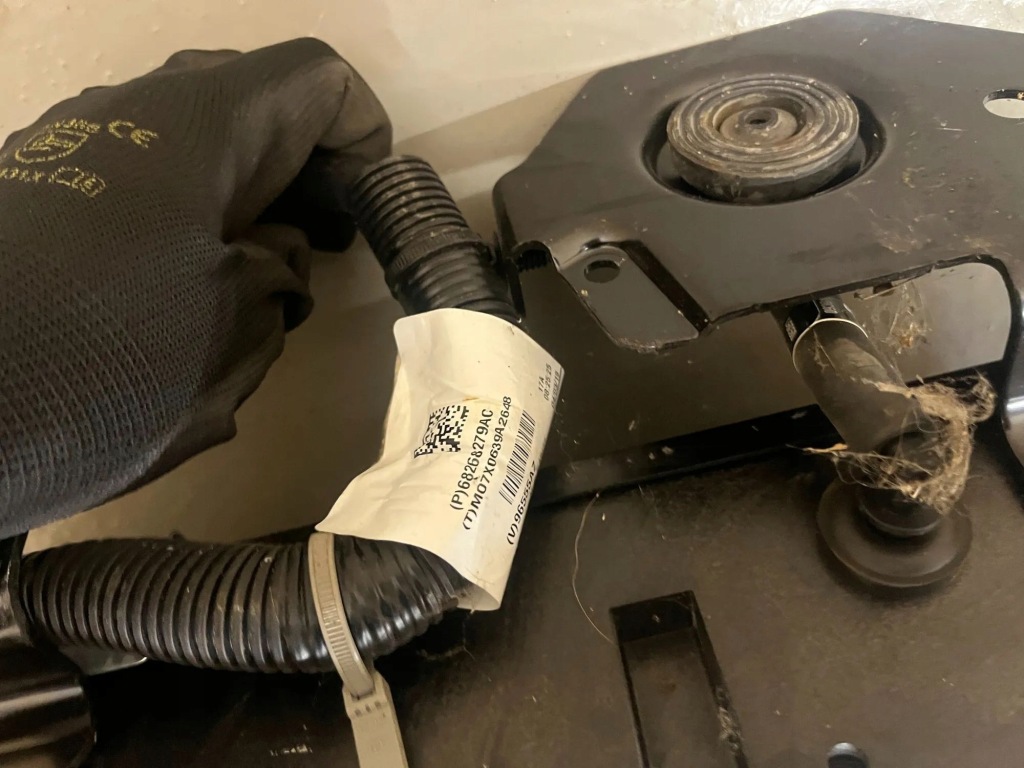 Купить Ram 1500 аккумулятор тяговый hev/ev 2019 p04610376an etorque аккумулятор