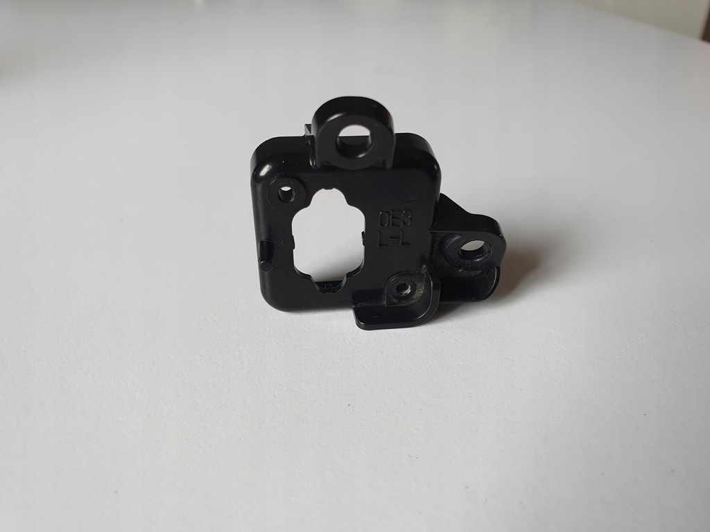 фото №1, Кронштейн камеры зеркало lewego infiniti q50 13-