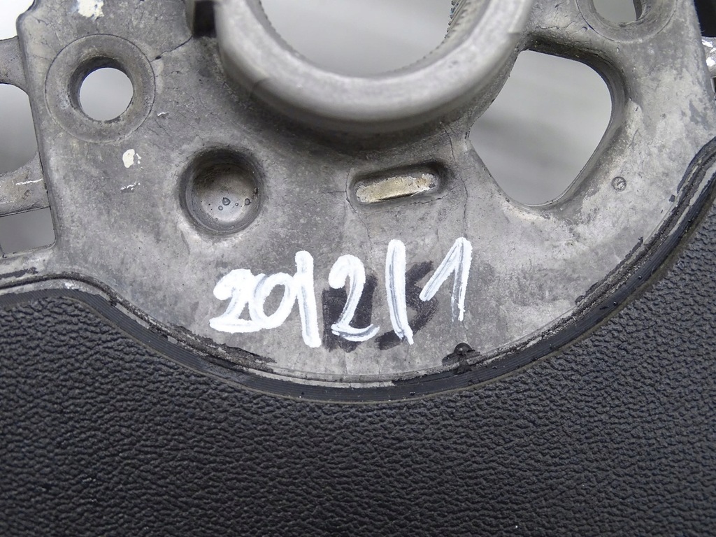 фото №12, Повітропровід шкіра шкіряний multi мультифункція audi a1 8x 4g0419091f