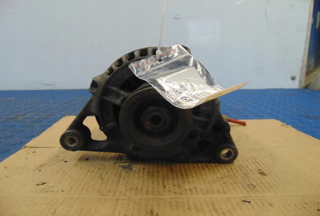 фото №1, Volkswagen polo iv 1.4tdi генератор 0124310022