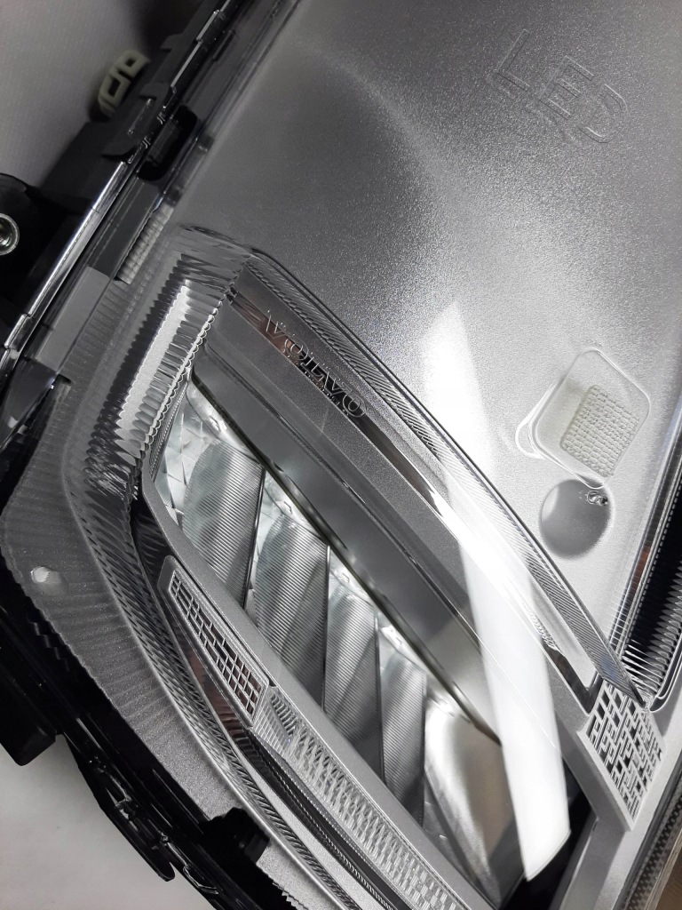 фото №13, Volvo fmx лампи фари nowe 23752809 23752806