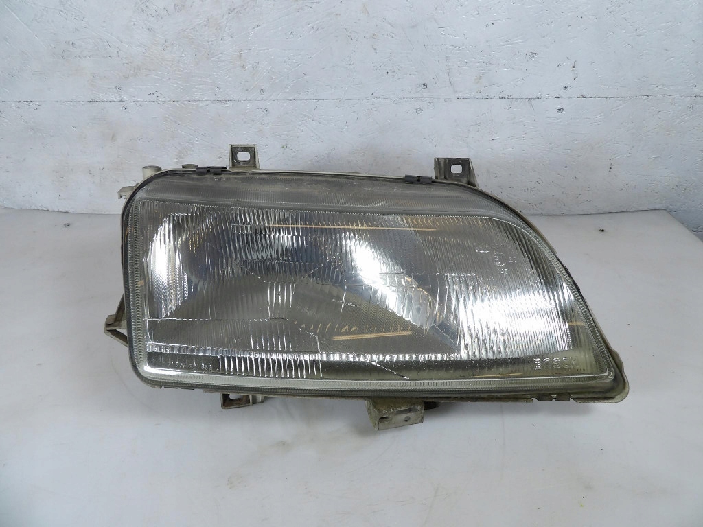 фото №1, Vw sharan i фара правый 0301048302