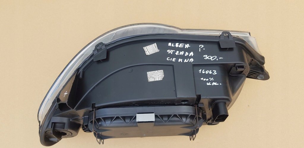 фото №11, Fiat albea strada лампа права. 2009-14.czarna