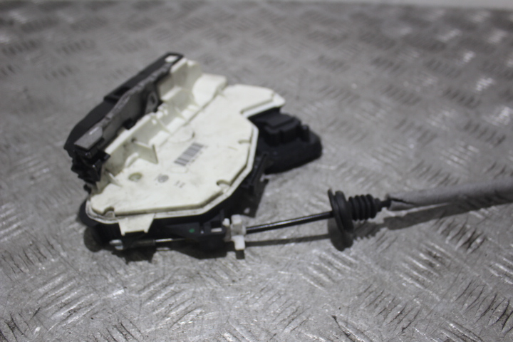 фото №3, Замок правый задняя дверь skoda rapid ii