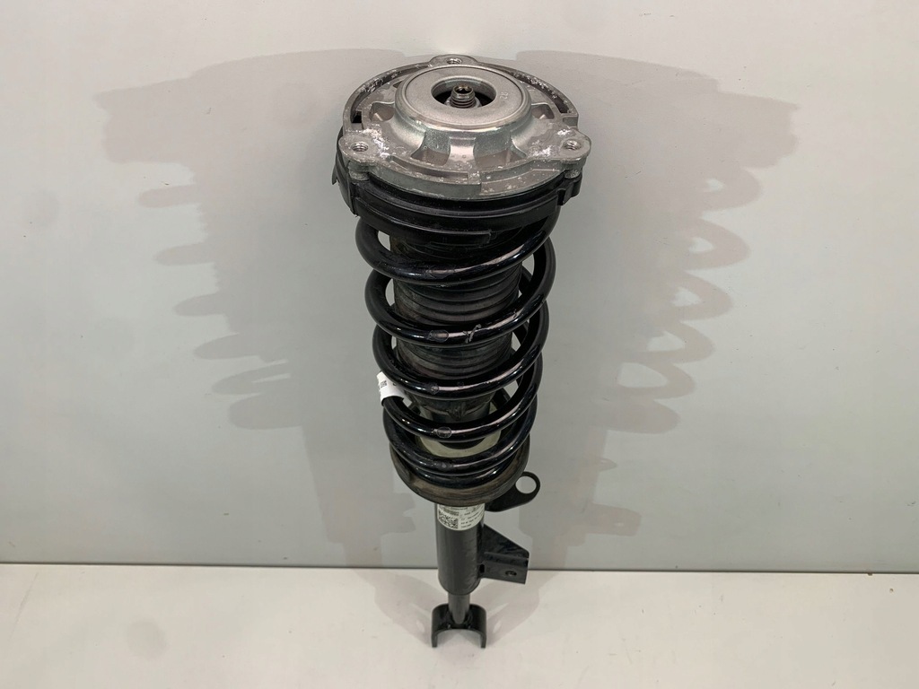 фото №4, Bmw 5 g60 g61 амортизатор левый перед rwd 5a13585