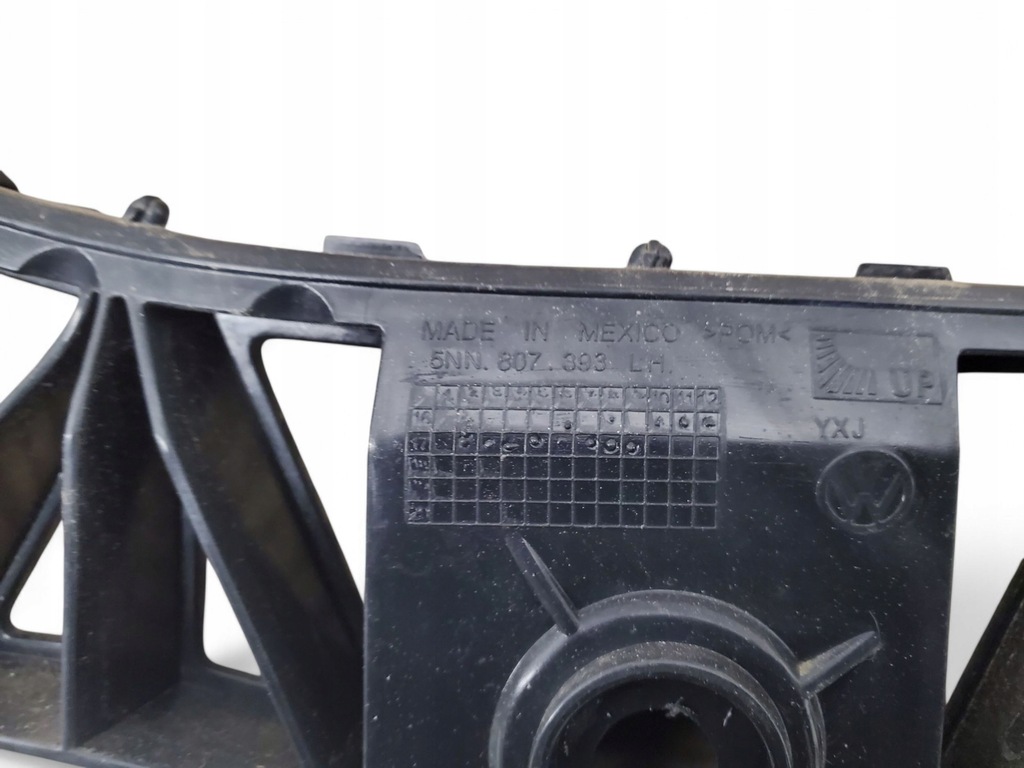 фото №6, Volkswagen tiguan 5nn807393 задняя сторона левая элементы крепёжные