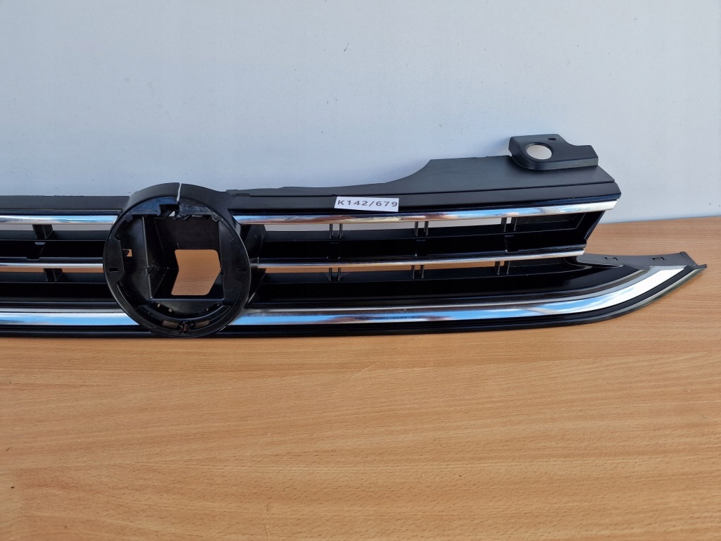 фото №2, Vw golf sportsvan 510 lift решётка радиатора решётка радиатора na запчасти