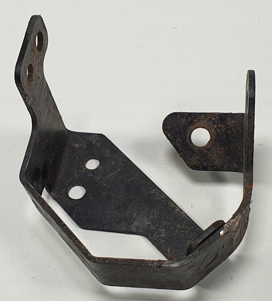 фото №2, Кронштейн кронштейн правий перед aston martin rapide