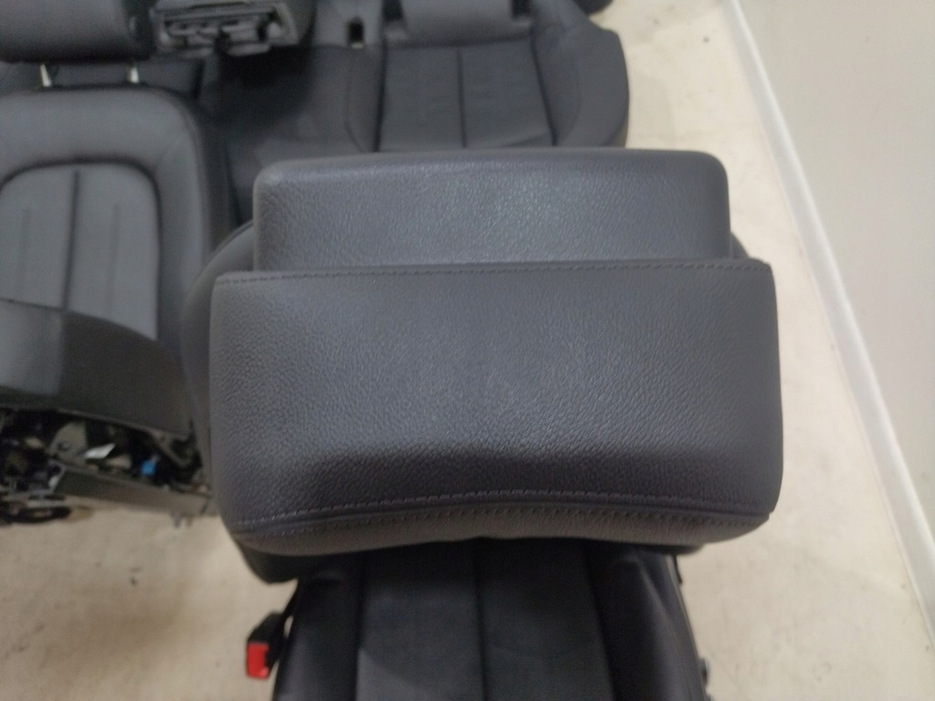 фото №15, Обивка сиденья перед заднее сиденье кожа audi a7 2010-2018r