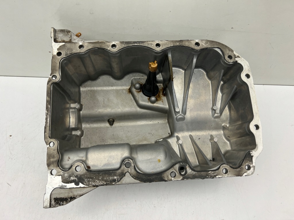 фото №1, Bmw i8 i12 i15 піддон піддон масляна оригінал oem n 14-20