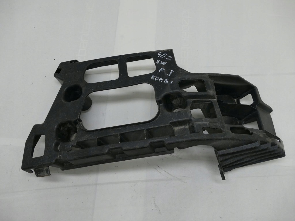 фото №1, Peugeot 407 sw направляющая бампера правый задняя кронштейн