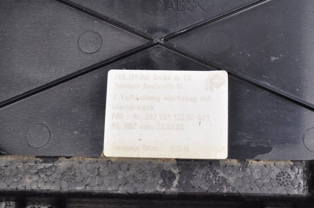 фото №9, Porsche 911 997 бардачок багажника 99755112302