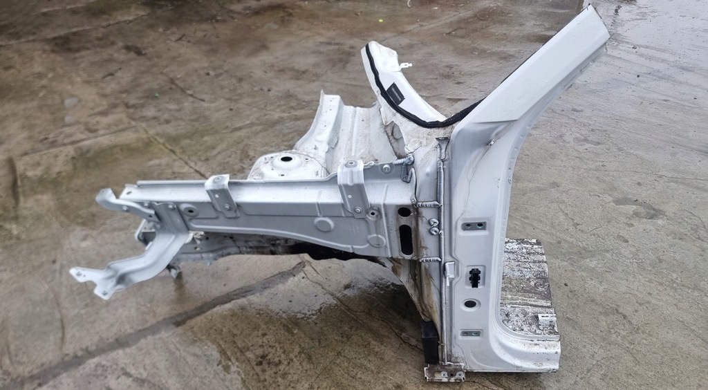 фото №1, Vw atlas cross sport 3.6 awd r-line чверть лонжерон ліва перед 2021-